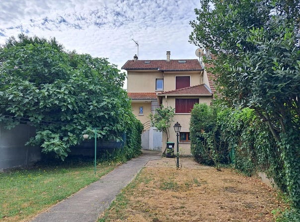 Sainte-Geneviève-des-Bois, Essonne 91700