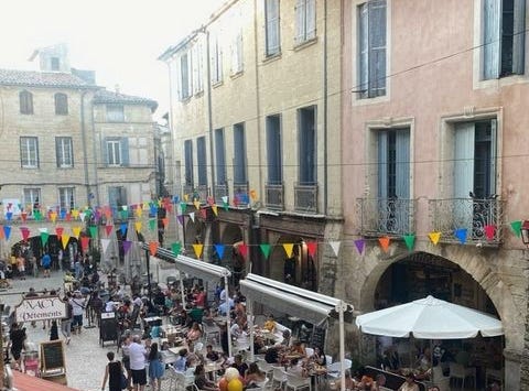 SOMMIERES, Languedoc-Roussillon 30250