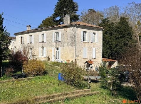 Chaniers, Poitou-Charentes 17610