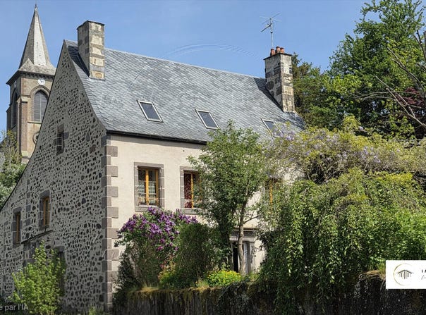 Murol, Auvergne 63790