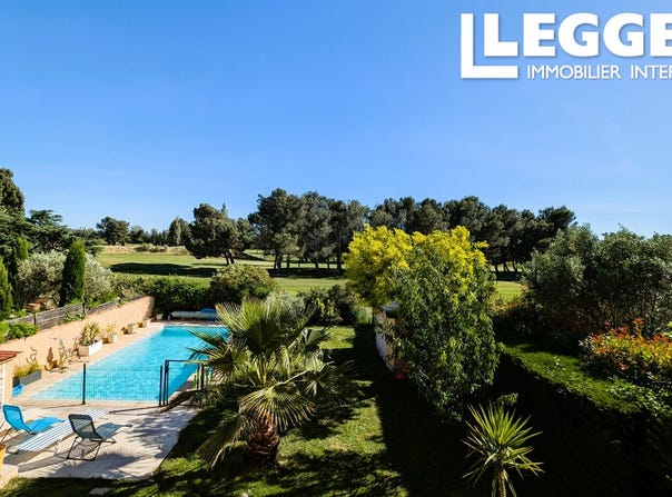 Vedène, Provence-Alpes-Côte d'Azur 84270