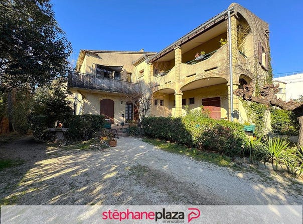 Bagnols-sur-Cèze, Languedoc-Roussillon 30200