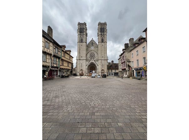 Chalon-sur-Saône, Saône-et-Loire 71100