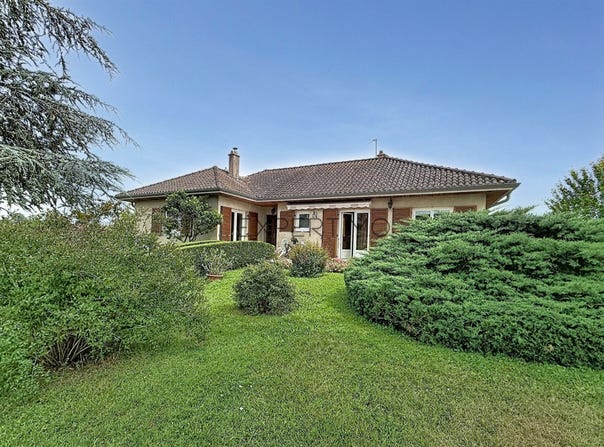 Viré, Burgundy 71260