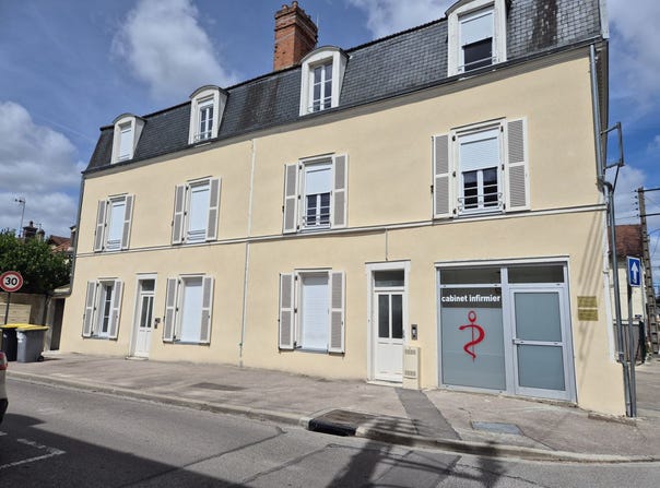 TROYES, Grand Est 10000