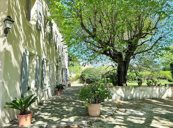 MONTEUX, Provence-Alpes-Côte d'Azur 84170