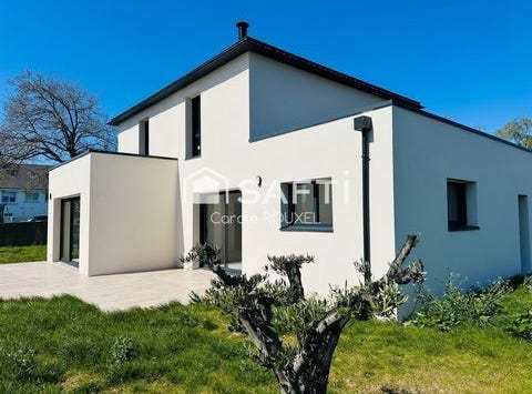 Saint-Ave, Bretagne 56890