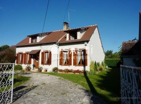 Dixmont, Bourgogne 89500