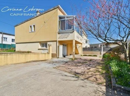 MACON, Bourgogne 71000