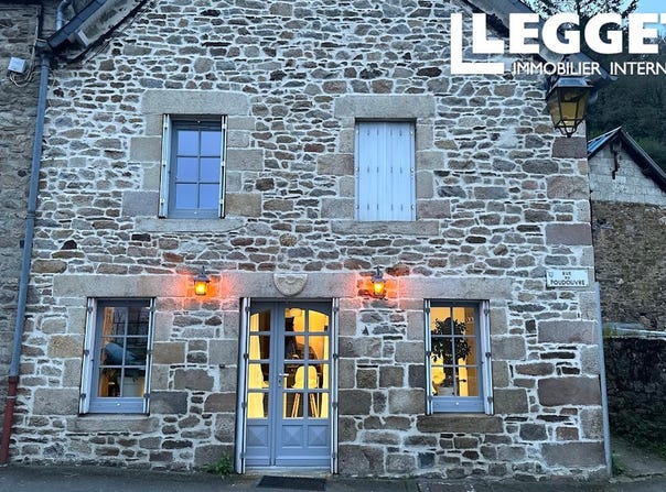 Jugon-les-Lacs - Commune nouvelle, Brittany 22270