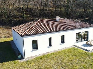 MONTCUQ, Midi-Pyrénées 46800