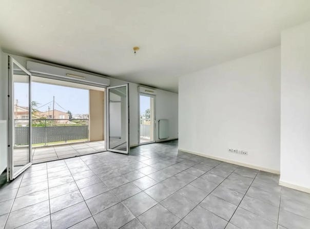 Decines Charpieu, Auvergne-Rhône-Alpes 69150