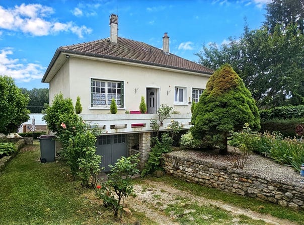 Châtenay-sur-Seine, Île-de-France 77126