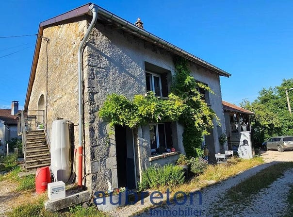 Rogna, Jura 39360