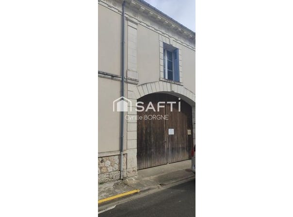 Channay-Sur-Lathan, Centre 37330