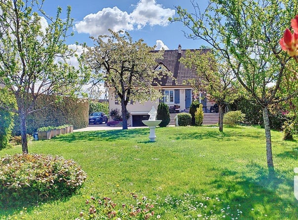 Maintenon, Centre-Val de Loire 28130