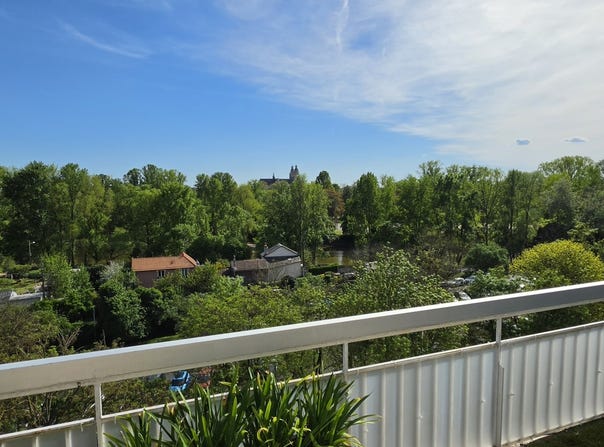 Tours, Centre-Val de Loire 37100