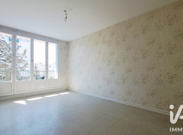 Montargis, Centre-Val de Loire 45200