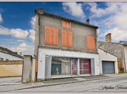 VOUZIERS, Champagne-Ardenne 08400