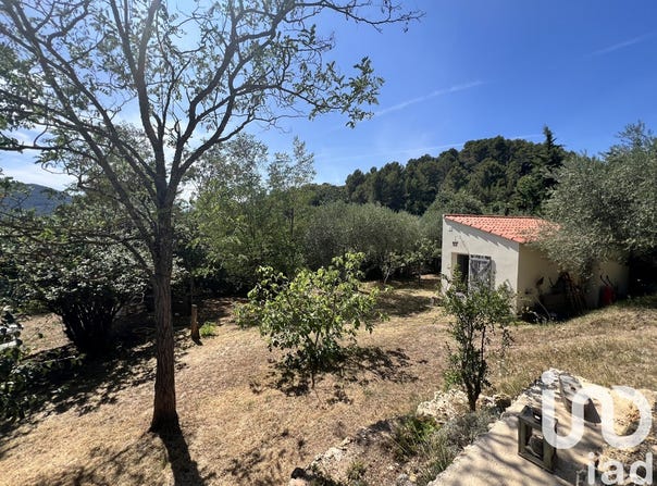 Signes, Provence-Alpes-Côte d'Azur 83870