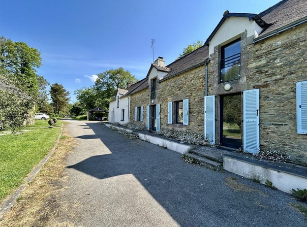 Ploërmel, Brittany 56800