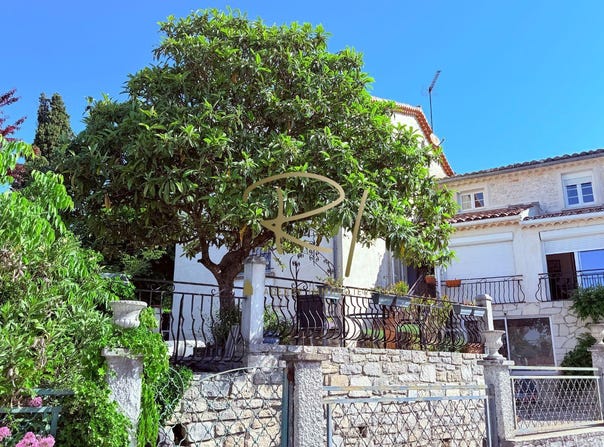 Barjac, Languedoc-Roussillon 30430