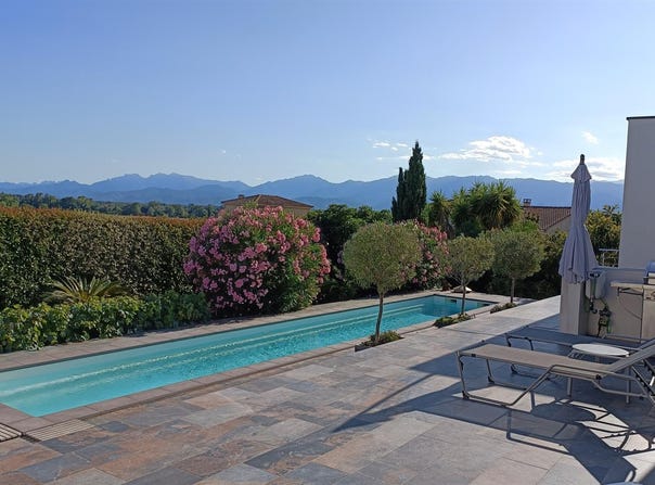 Aléria, Corsica 20270