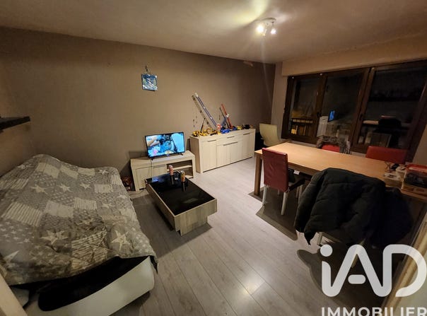 Cambrai, Hauts-de-France 59400