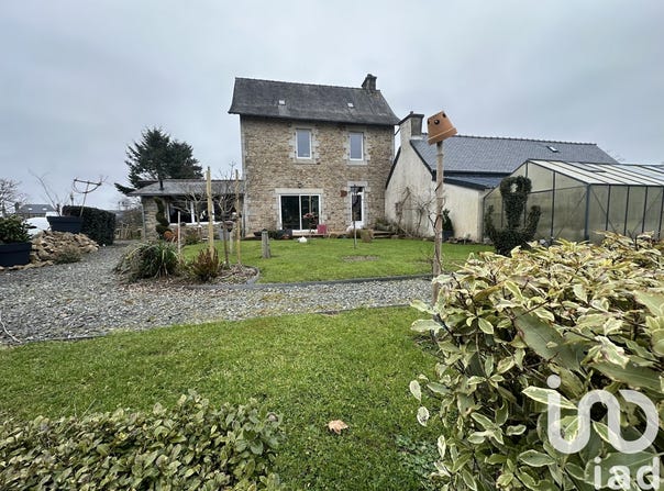 Plouaret, Brittany 22420