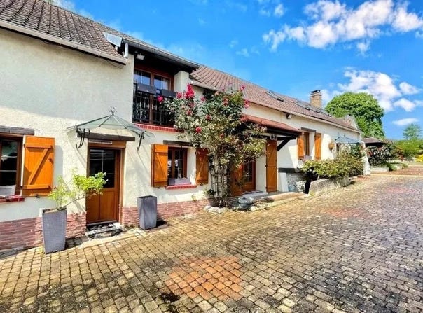 Pacy-sur-Eure, Upper Normandy 27120