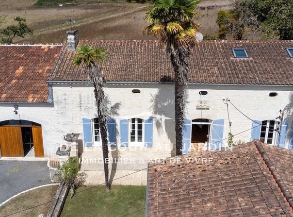 Avy, Poitou-Charentes 17800