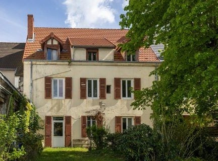 DIGOIN, Bourgogne 71160