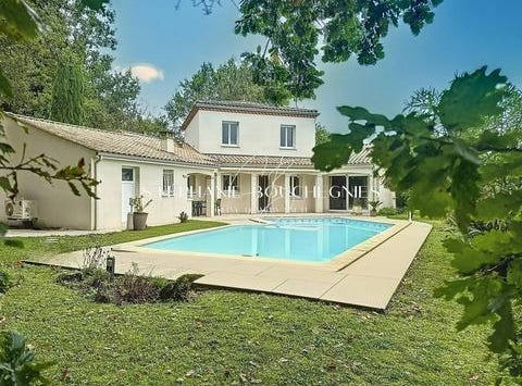 Breuillet, Poitou-Charentes 17920