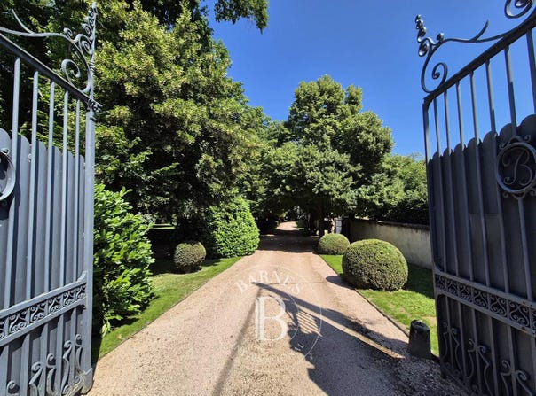 Cellule, Auvergne 63200