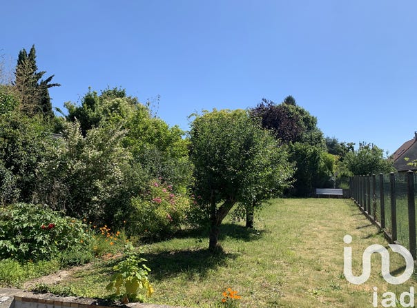 Sens, Bourgogne-Franche-Comté 89100