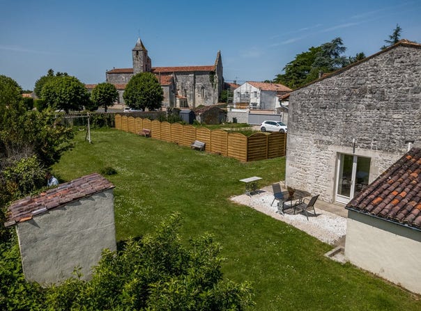Les Essards, Poitou-Charentes 17250