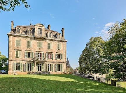 LONS LE SAUNIER, Bourgogne-Franche-Comté 39000