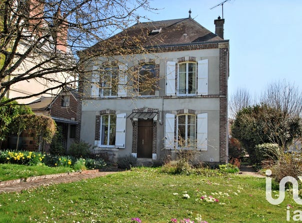 Bléneau, Bourgogne-Franche-Comté 89220