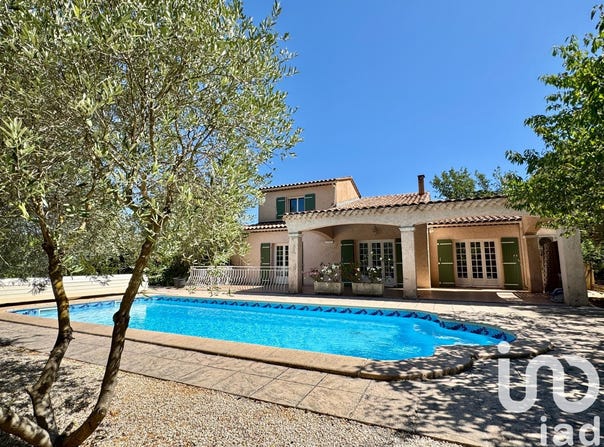 Saint-Maximin-la-Sainte-Baume, Provence-Alpes-Côte d'Azur 83470