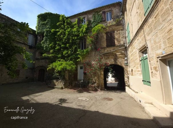 Roujan, Languedoc-Roussillon 34320
