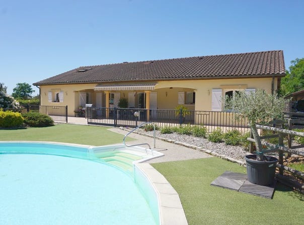 Paray-le-Monial, Burgundy 71600