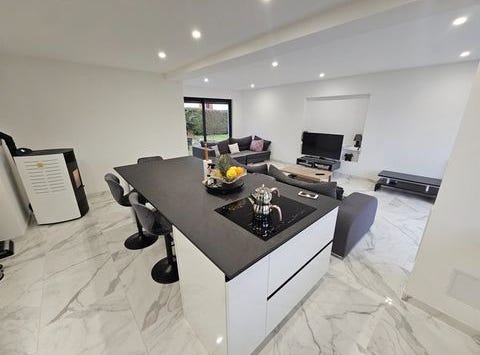 SELONCOURT, Franche-Comté 25230