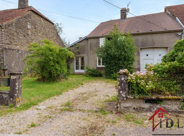 Pressigny, Grand Est 52500