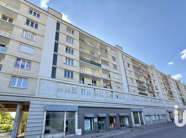 Troyes, Grand Est 10000