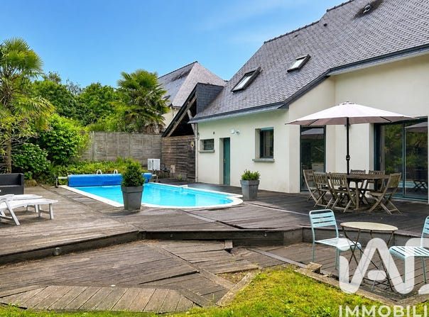 Bruz, Brittany 35170