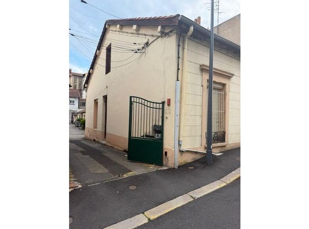 Saint-Etienne, Rhône-Alpes 42000