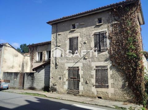 Cellefrouin, Poitou-Charentes 16260