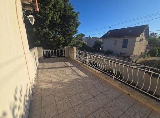 Le Pontet, Provence-Alpes-Côte d'Azur 84130