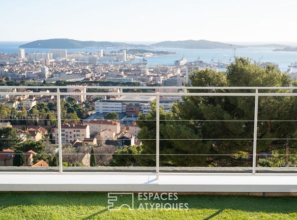 TOULON, Provence-Alpes-Côte d'Azur 83200