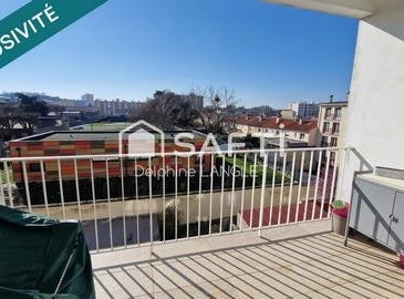 Reims, Champagne-Ardenne 51100